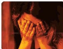 किशोरी से चलती कार में दुष्कर्म, तीन आरोपी गिरफ्तार Teenager raped in moving car, three accused arrested