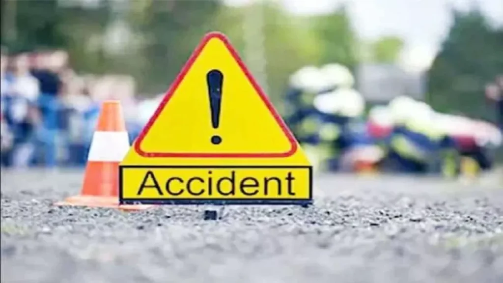 A speeding car crushed a pedestrian in Pune, 3 others also injured.
