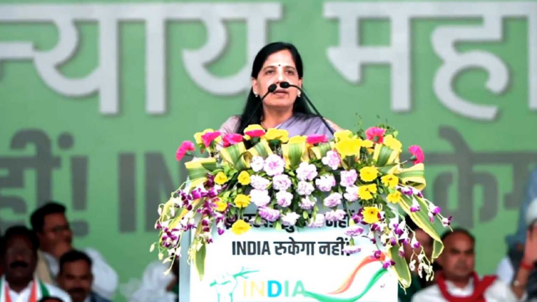 Ulgulan Nyay Maha Rally:मेरे पति को इंसुलिन न देकर जेल में मारना चाहती है बीजेपी सरकार-सुनीता केजरीवाल BJP government wants to kill my husband in jail