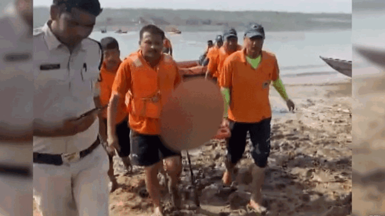 Mahanadi Boat Capsizesओडिशा: नौका पलटने से मरने वालों की संख्या बढ़कर 7 हुई Mahanadi Boat Capsizes Odisha