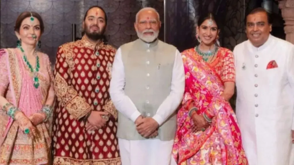 Vadodara police arrested the engineer who gave bomb threat at Anant Ambani's wedding